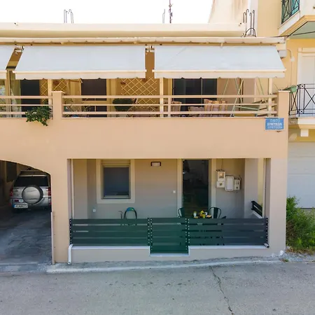 Mirabilia Apartment